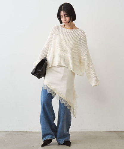 緞面蕾絲不對稱吊帶