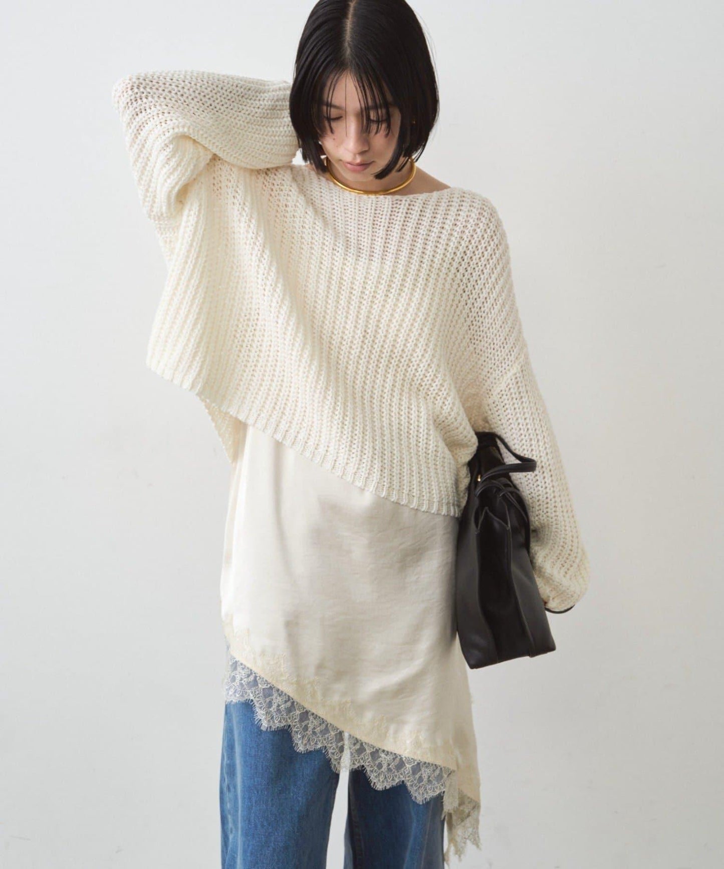 緞面蕾絲不對稱吊帶