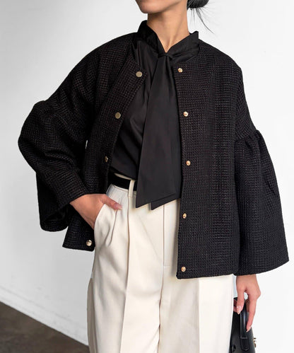 可用於正式場合的喇叭袖花呢夾克