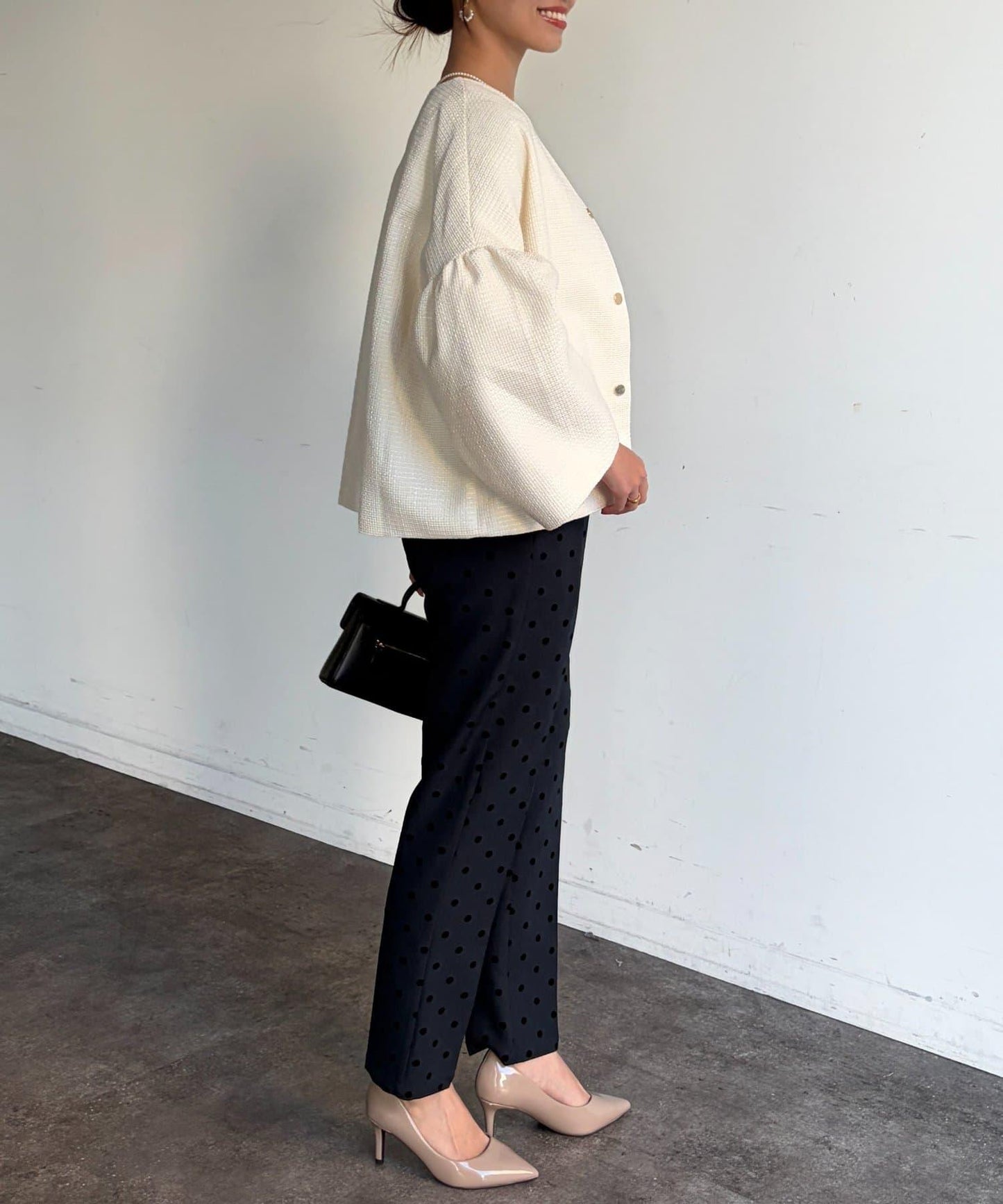 可用於正式場合的喇叭袖花呢夾克