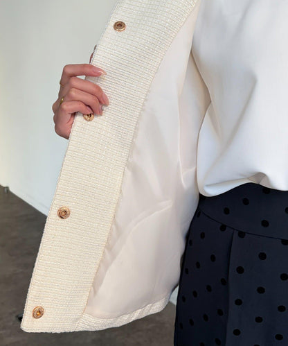 可用於正式場合的喇叭袖花呢夾克