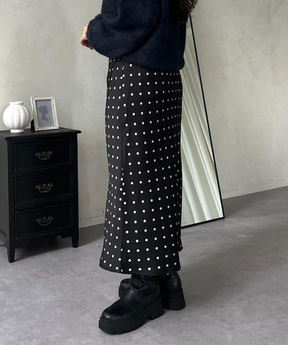 緞面波點斜裁半身裙