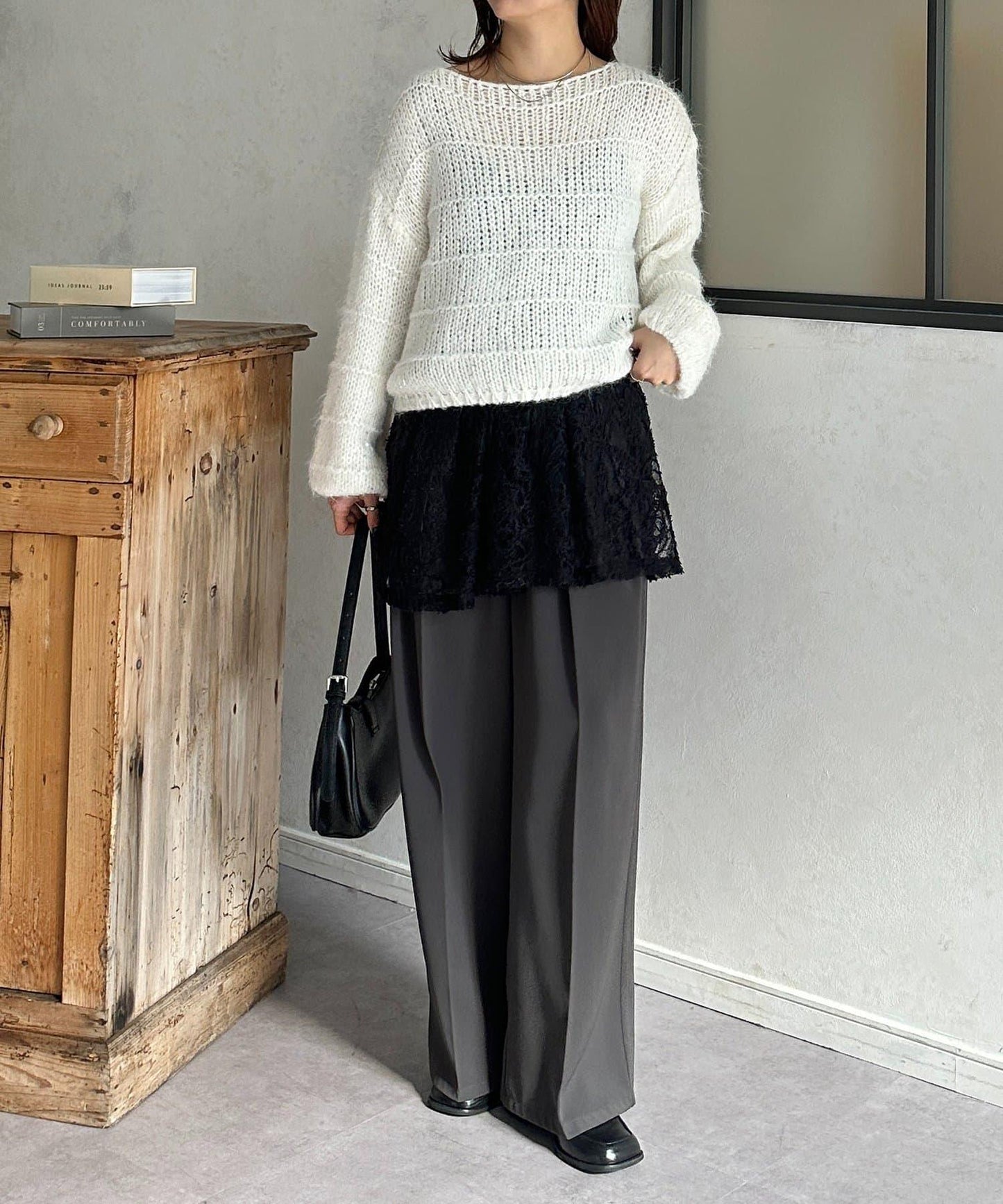 蕾絲吊帶長款上衣