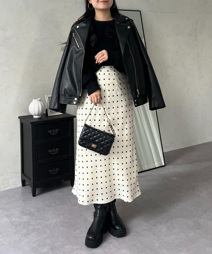 緞面波點斜裁半身裙