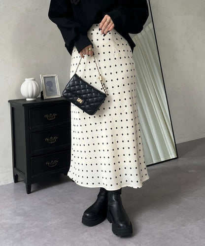 緞面波點斜裁半身裙
