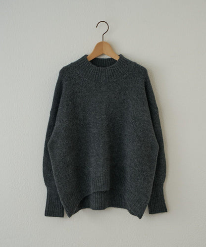 日常百搭羊絨感立領針織衫