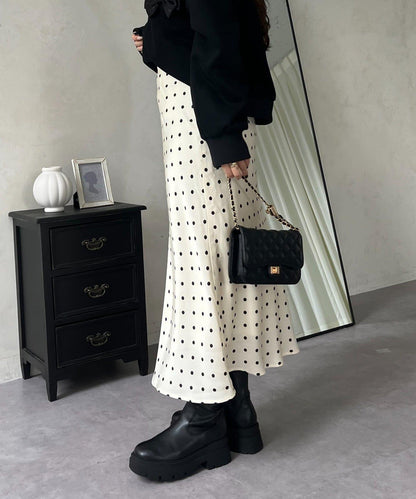 緞面波點斜裁半身裙