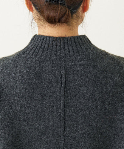 日常百搭羊絨感立領針織衫