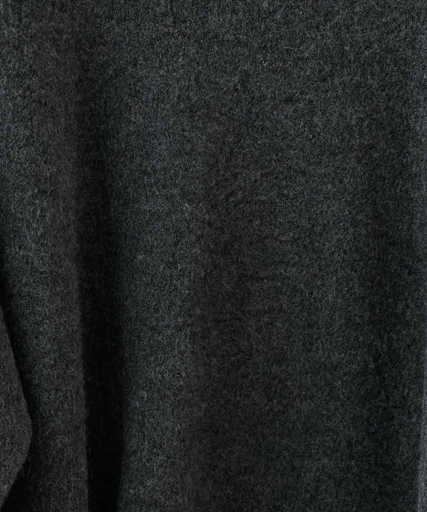 日常百搭羊絨感立領針織衫