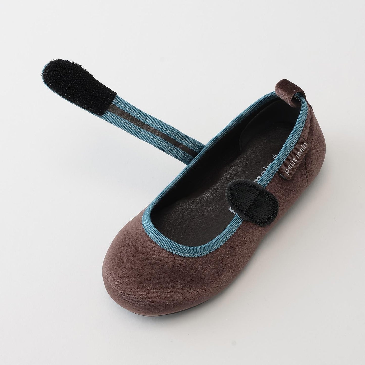 單帶天鵝絨女鞋