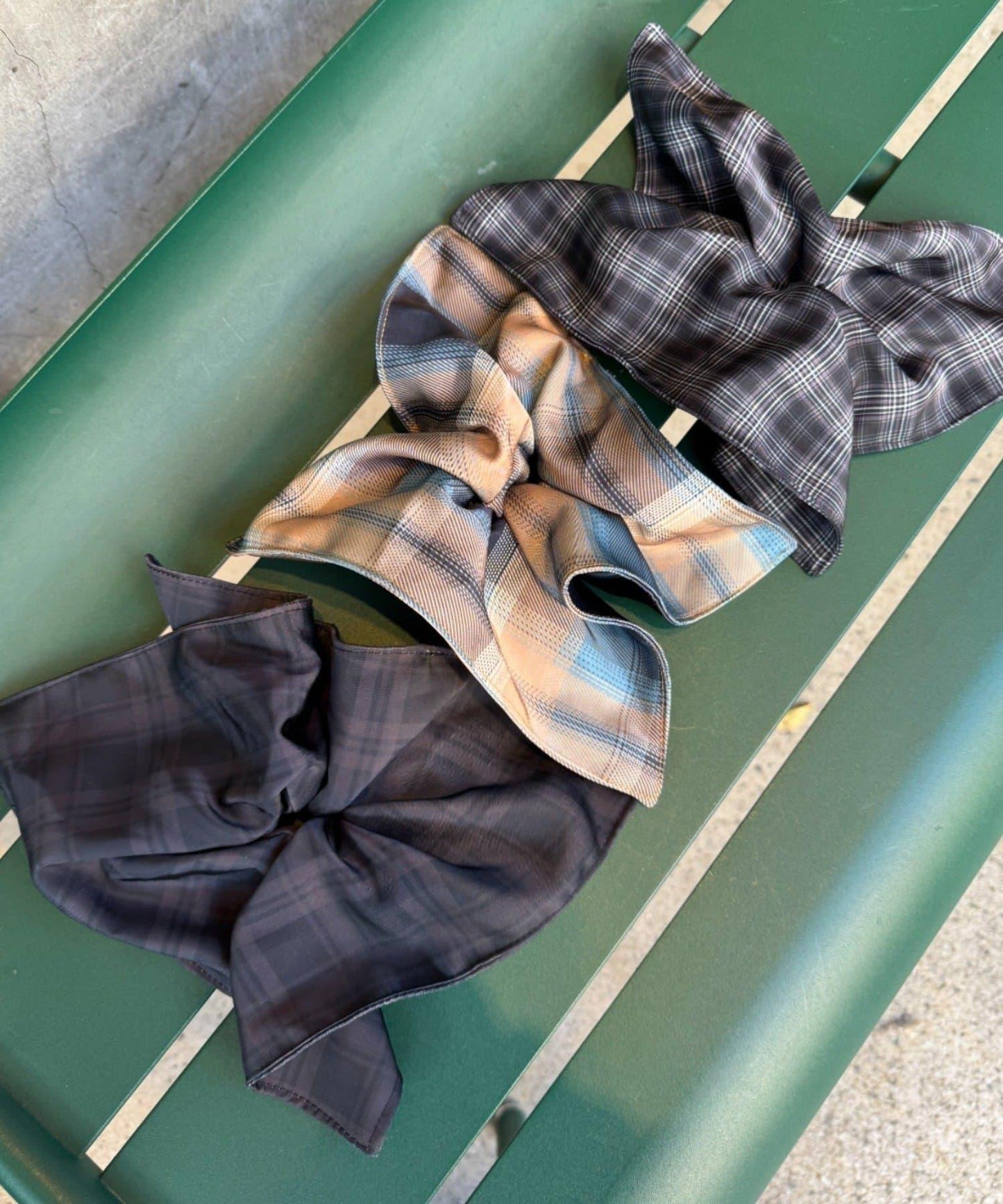 lil緞面格紋方形大號髮圈