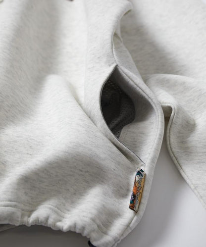 寬鬆版型抽繩針織面料單點logo拉鍊連帽衛衣