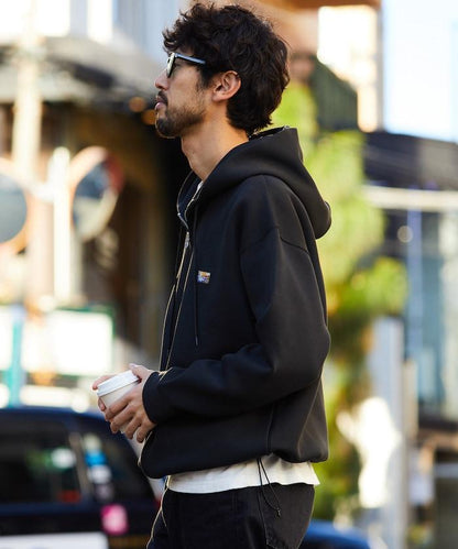 寬鬆版型抽繩針織面料單點logo拉鍊連帽衛衣