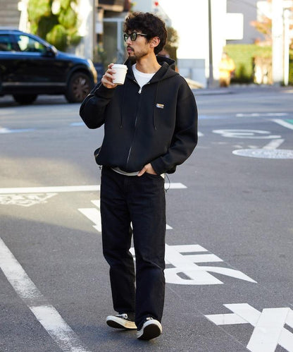 寬鬆版型抽繩針織面料單點logo拉鍊連帽衛衣