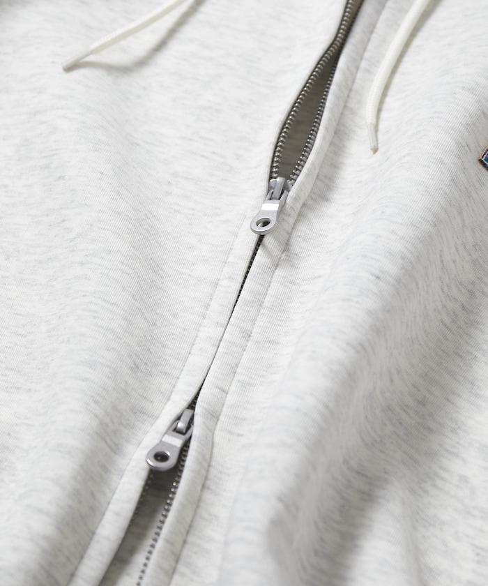 寬鬆版型抽繩針織面料單點logo拉鍊連帽衛衣