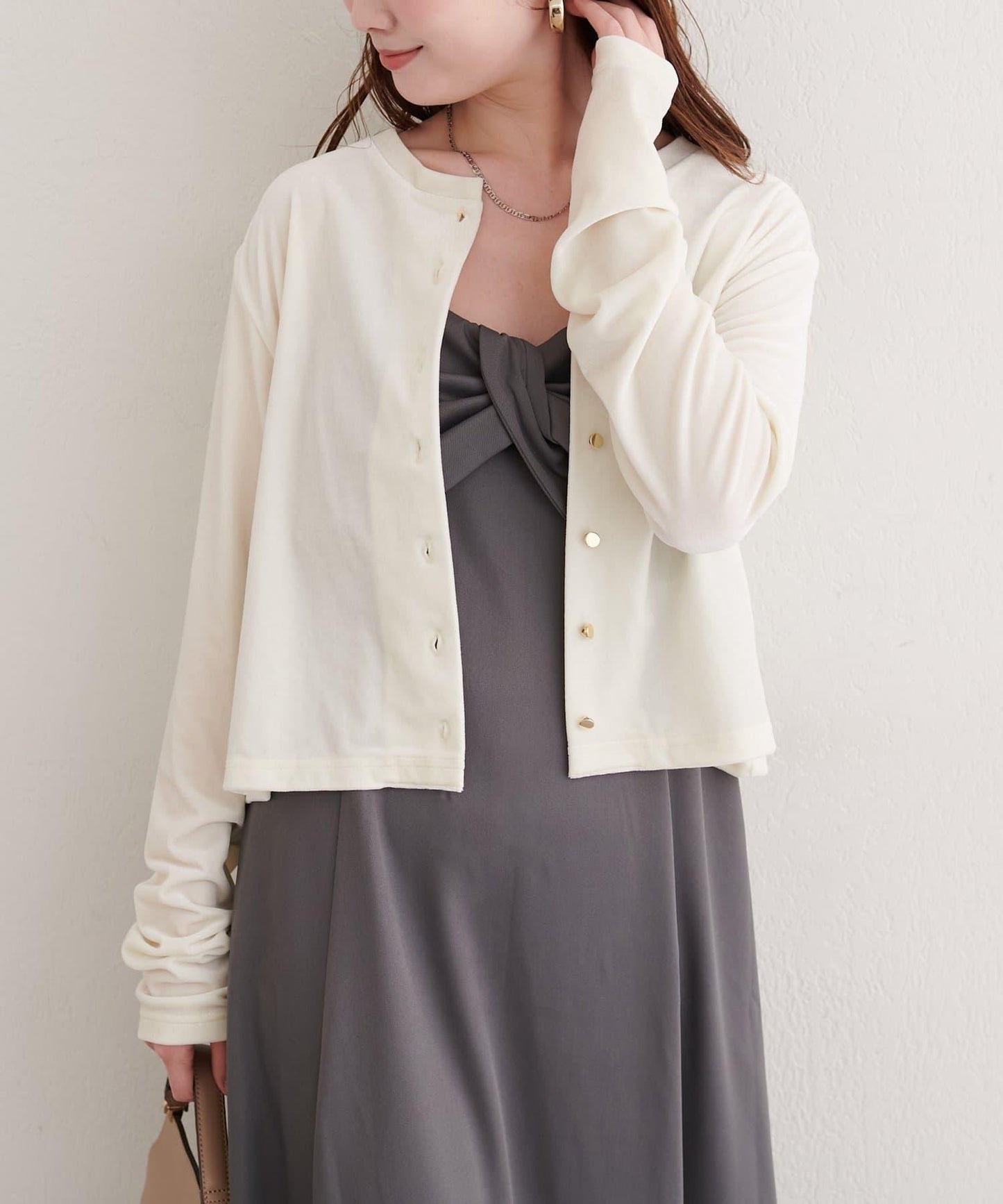 亮片天鵝絨圓領開衫