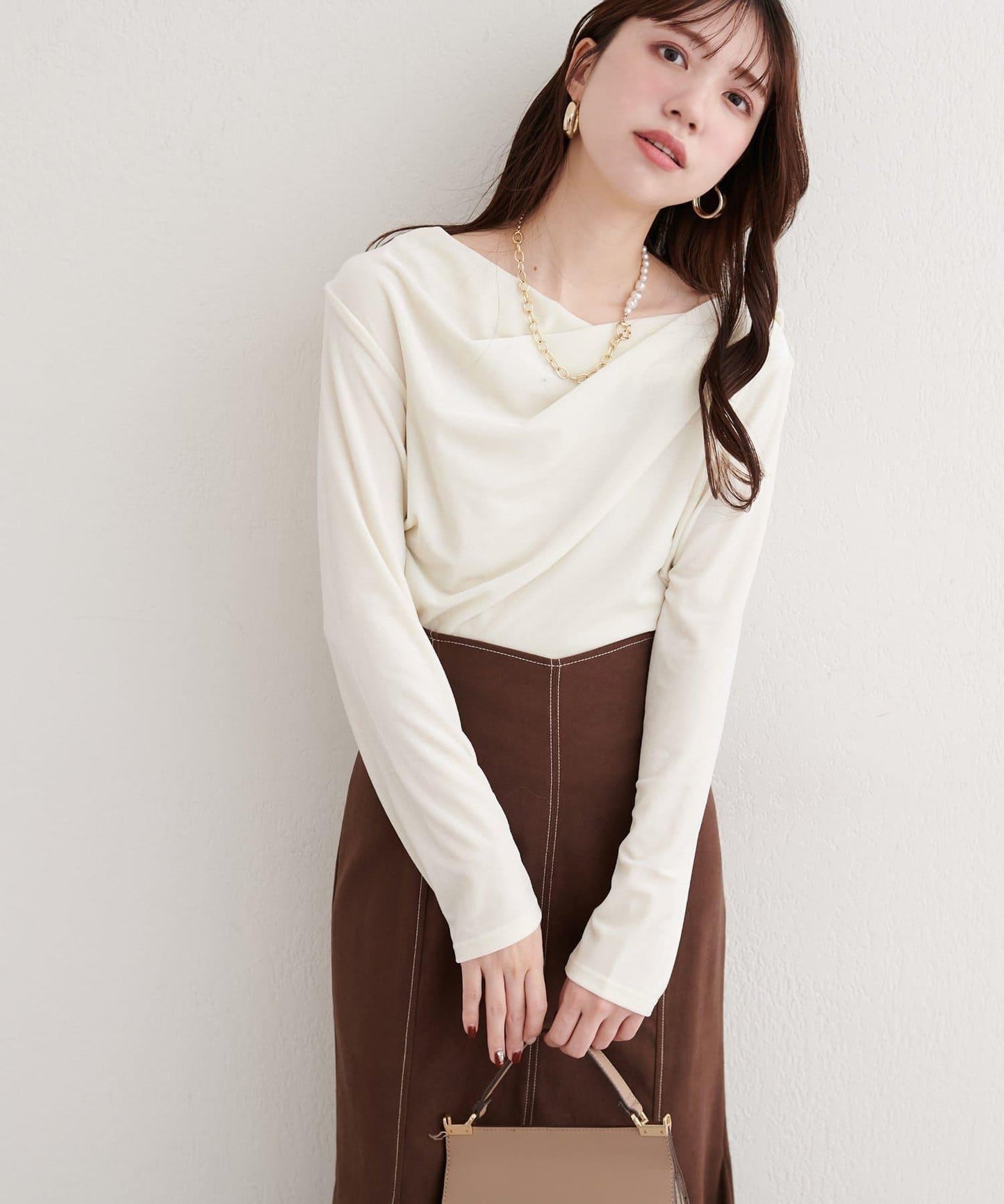 亮片天鵝絨垂墜感套頭衫