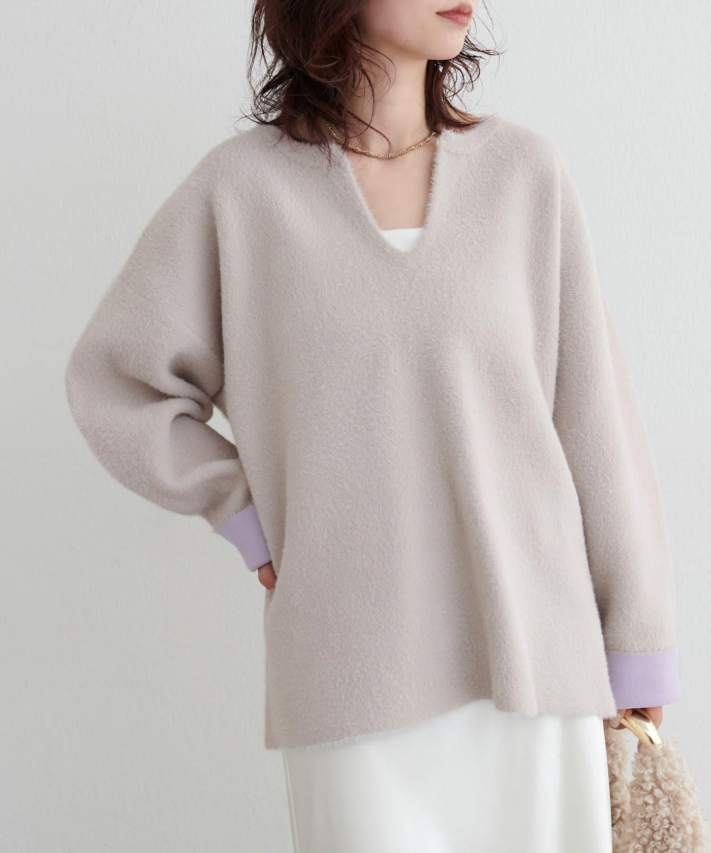 接結W面料羽毛紗針織套頭衫