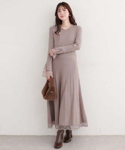 袖口蕾絲針織連衣裙