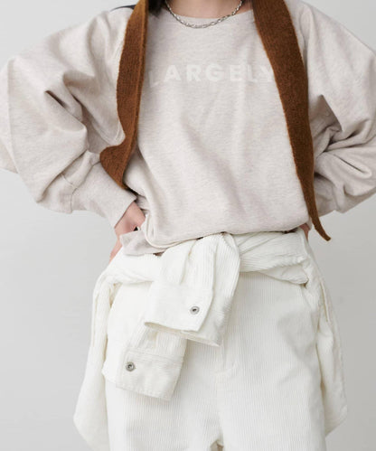 前後兩穿插肩袖字母印花衛衣