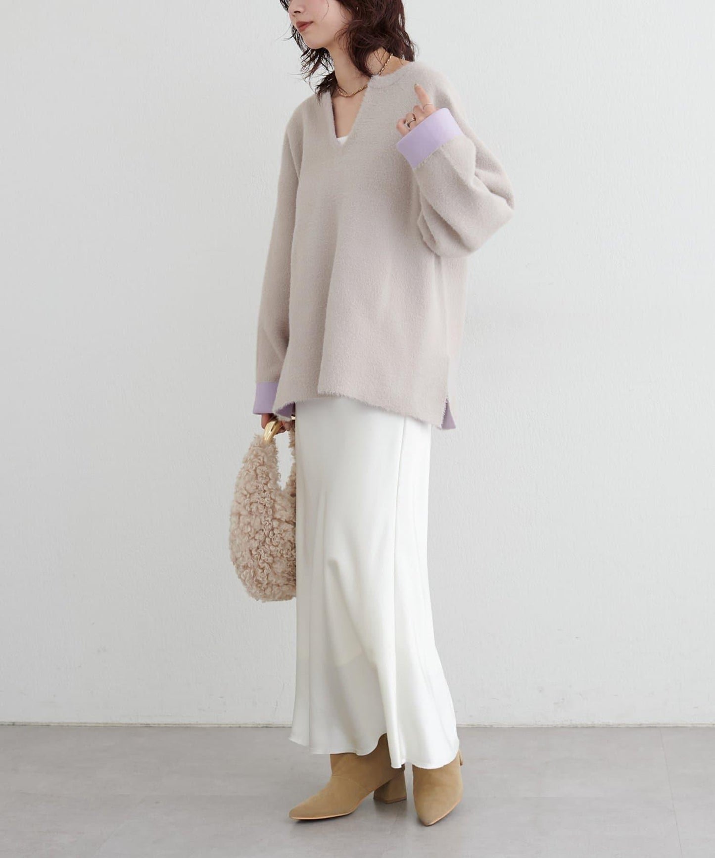 接結W面料羽毛紗針織套頭衫