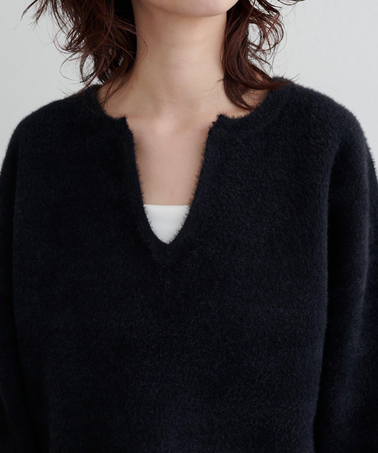 接結W面料羽毛紗針織套頭衫