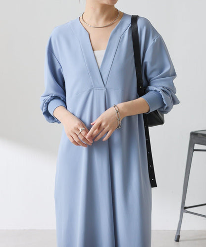 V領運動連衣裙/禮服