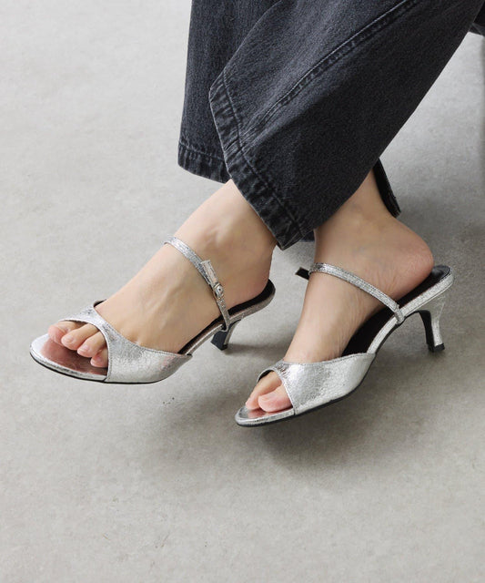 【PAPILLONNER/パピヨネ】金屬質感圓頭涼鞋