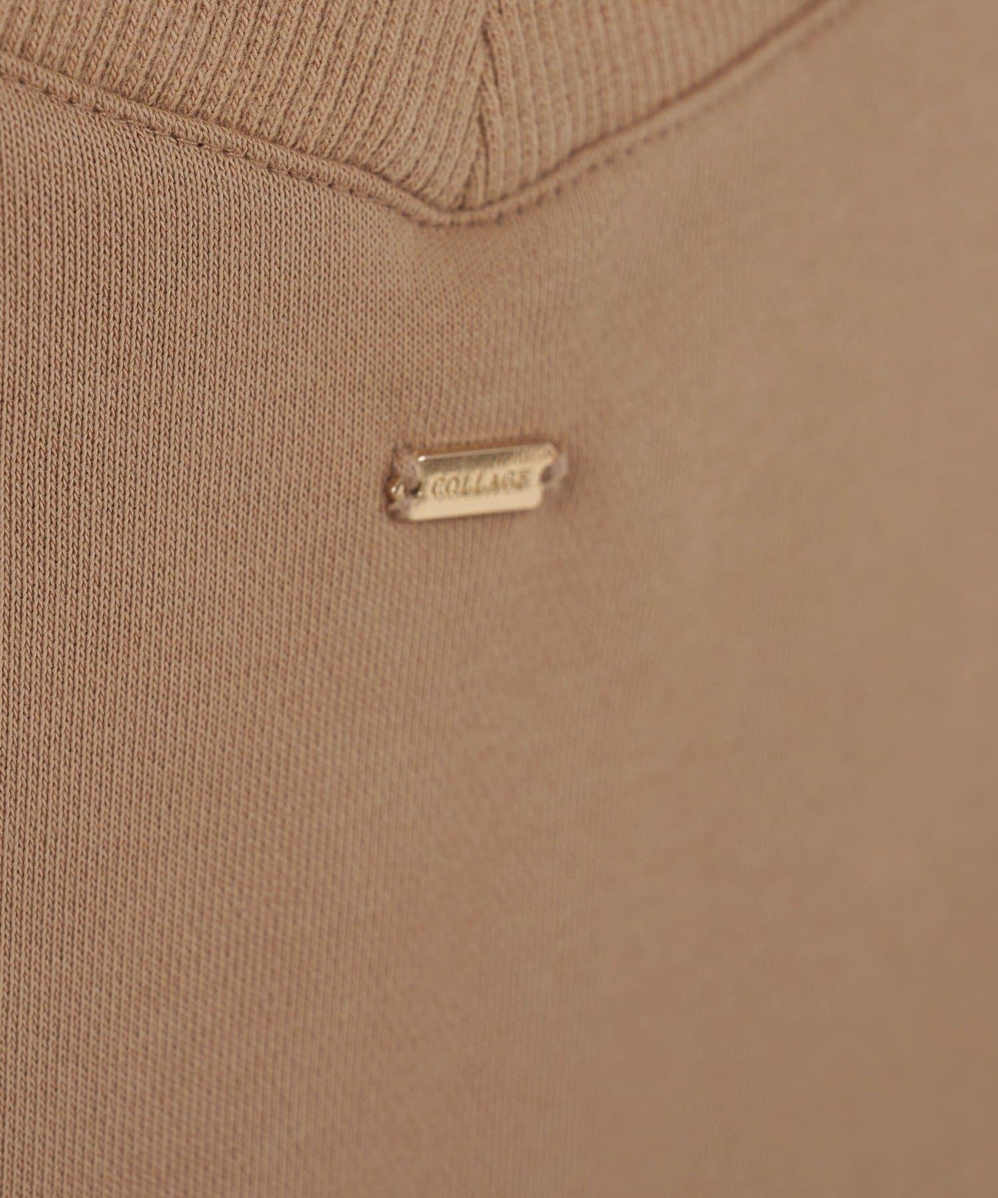 【顯高級感/小臉效果】蕾絲V領衛衣