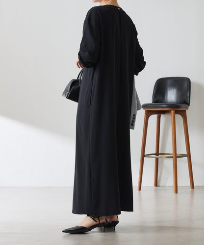 V領運動連衣裙/禮服