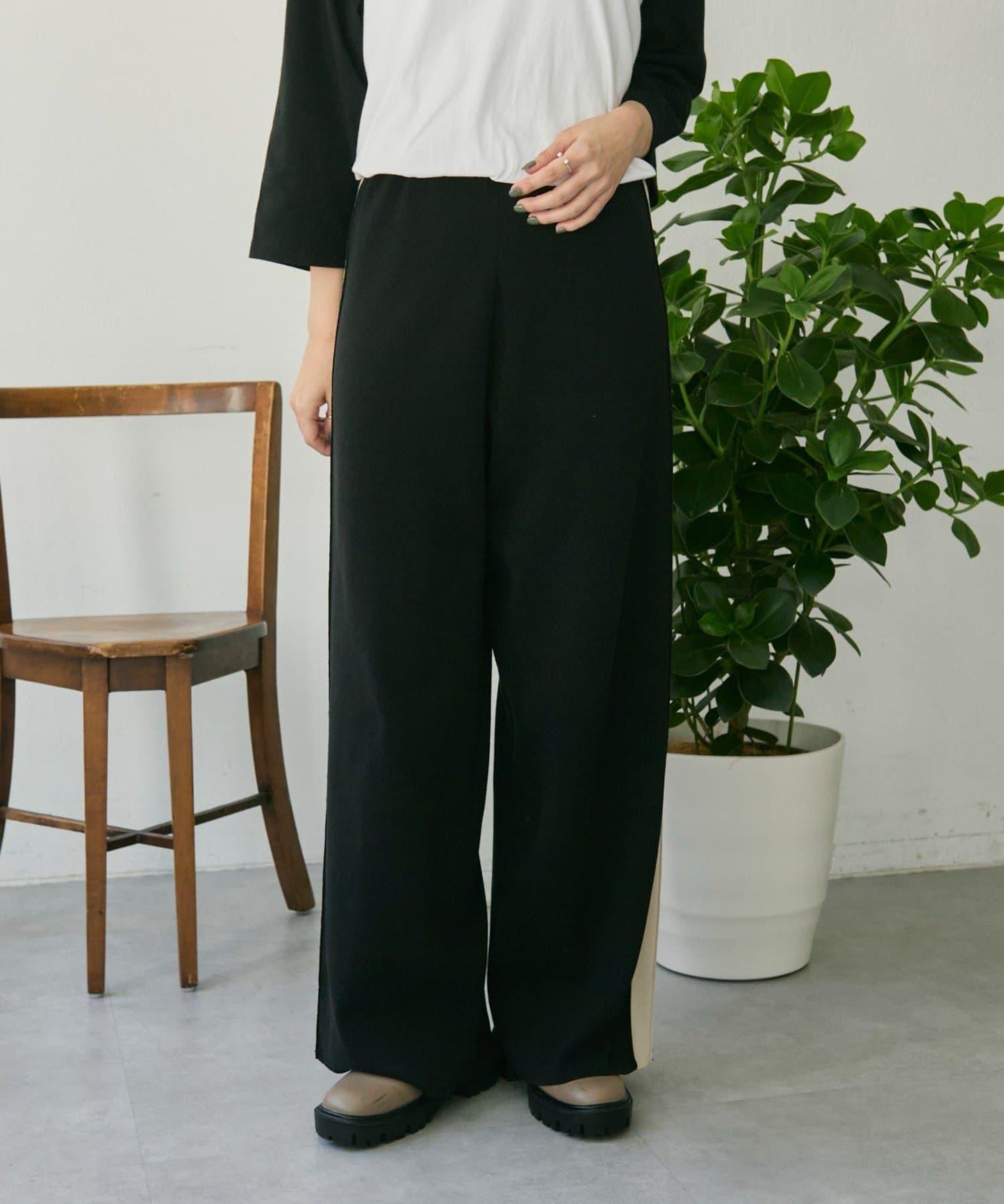 《ウエスト総ゴム/リラックス》針織休閒長褲【SUM1 STYLE(スミスタイル)】