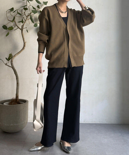 彈力喇叭牛仔褲