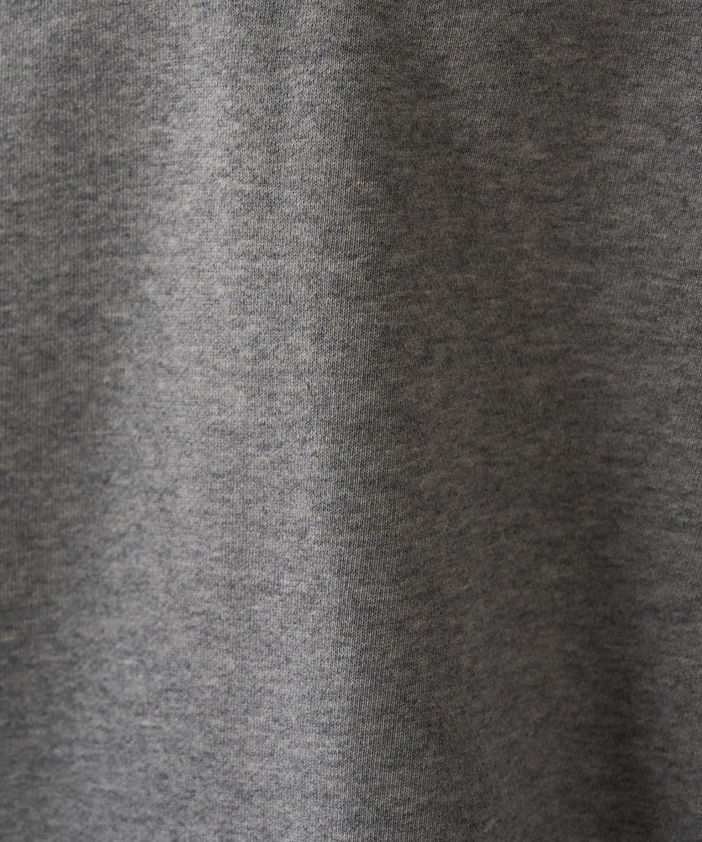 【顯高級感/小臉效果】蕾絲V領衛衣