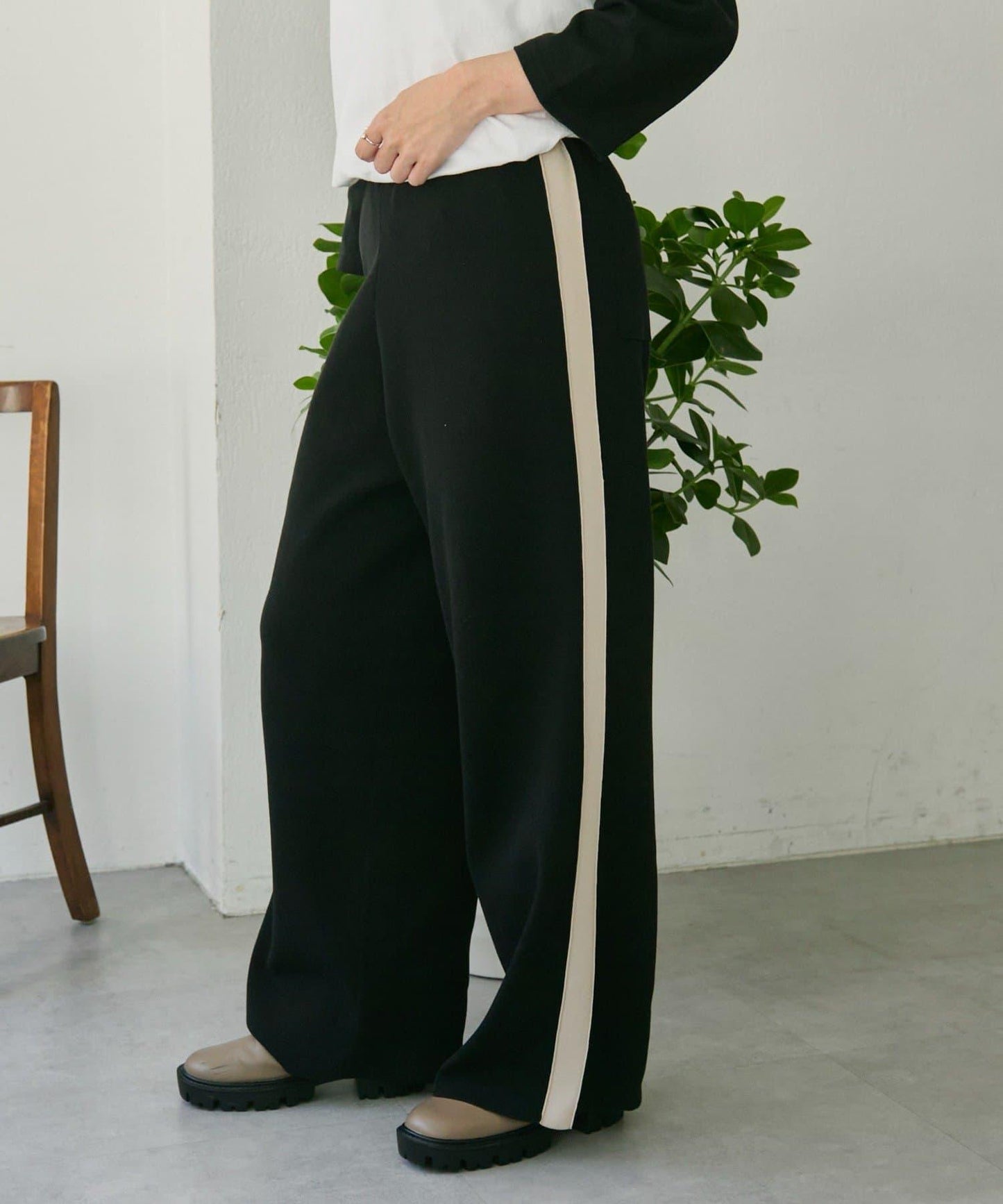 《ウエスト総ゴム/リラックス》針織休閒長褲【SUM1 STYLE(スミスタイル)】