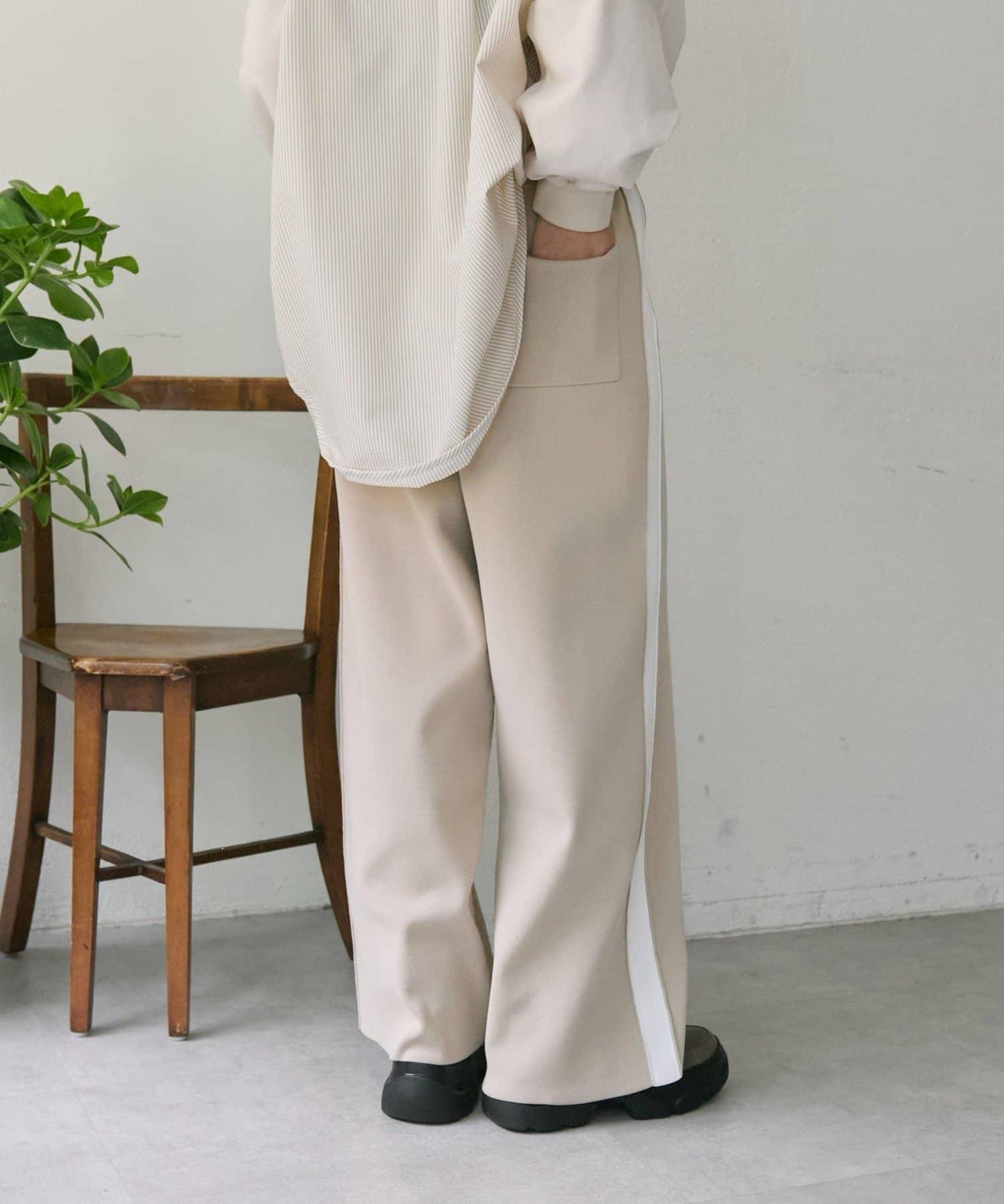 《ウエスト総ゴム/リラックス》針織休閒長褲【SUM1 STYLE(スミスタイル)】