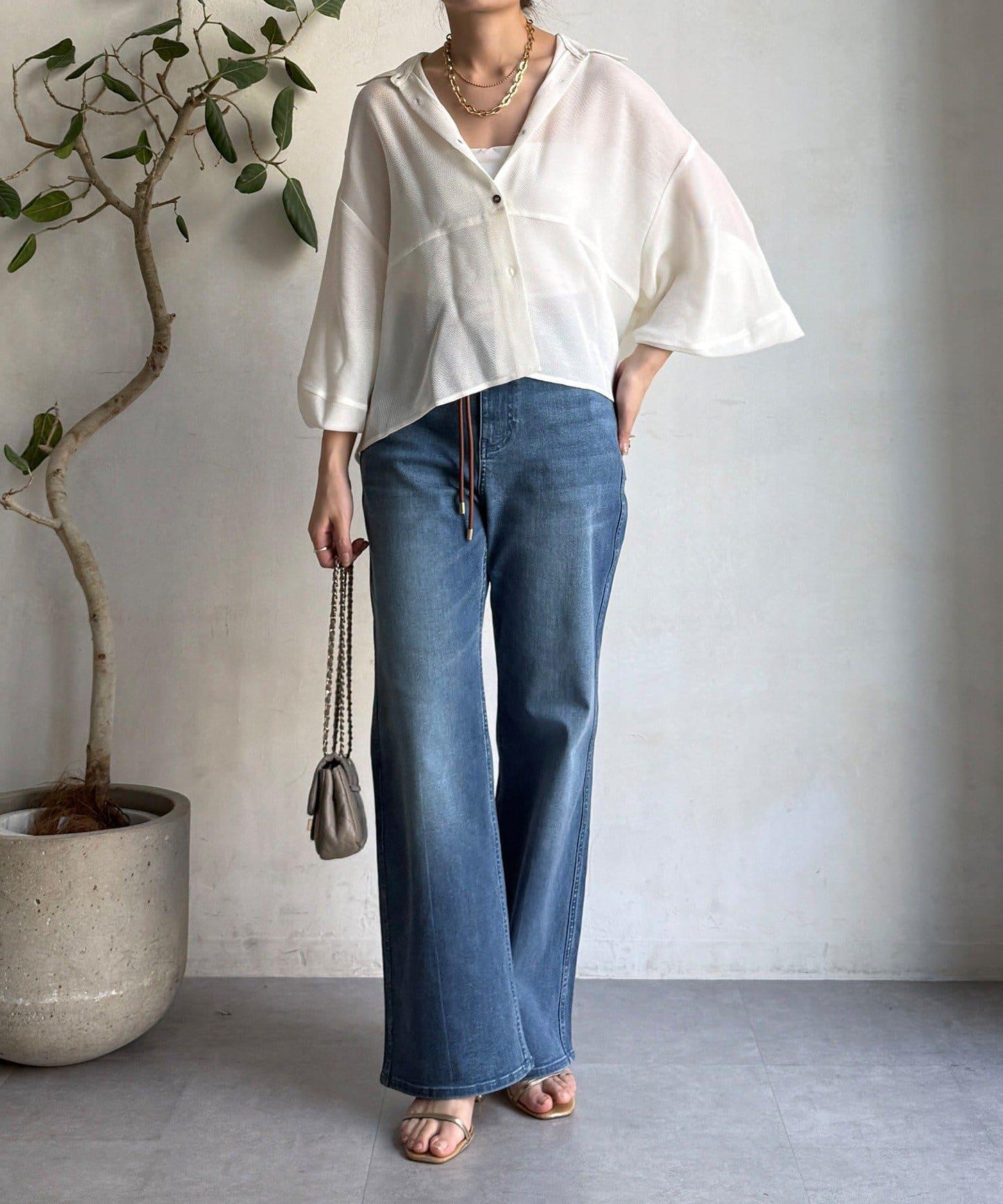 彈力喇叭牛仔褲