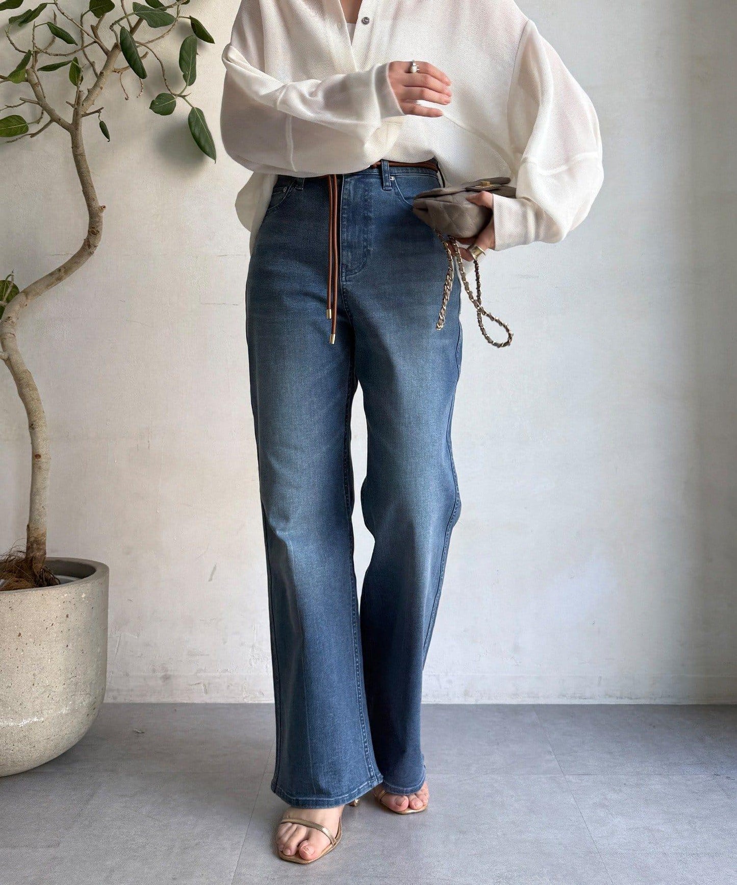 彈力喇叭牛仔褲