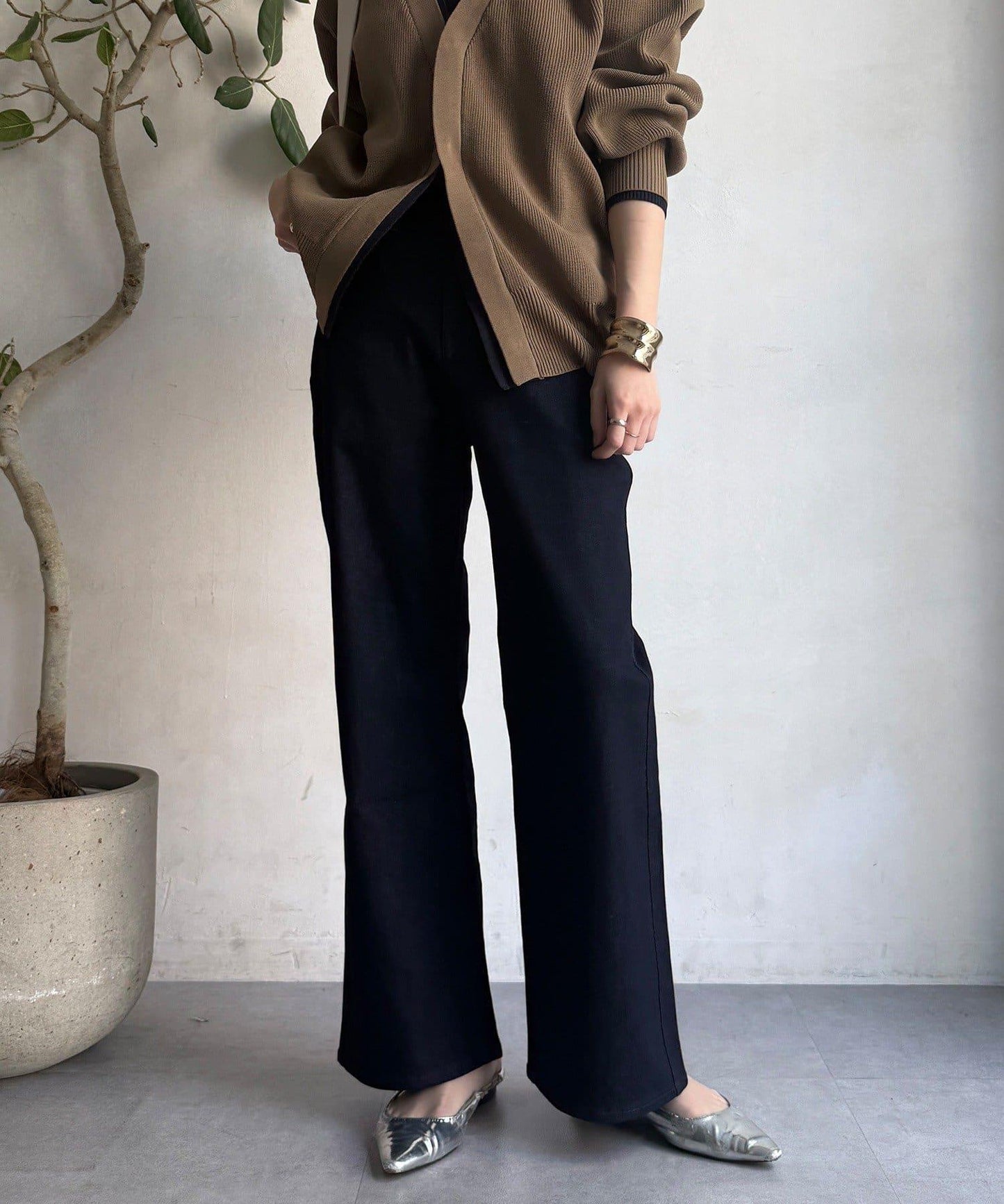 彈力喇叭牛仔褲