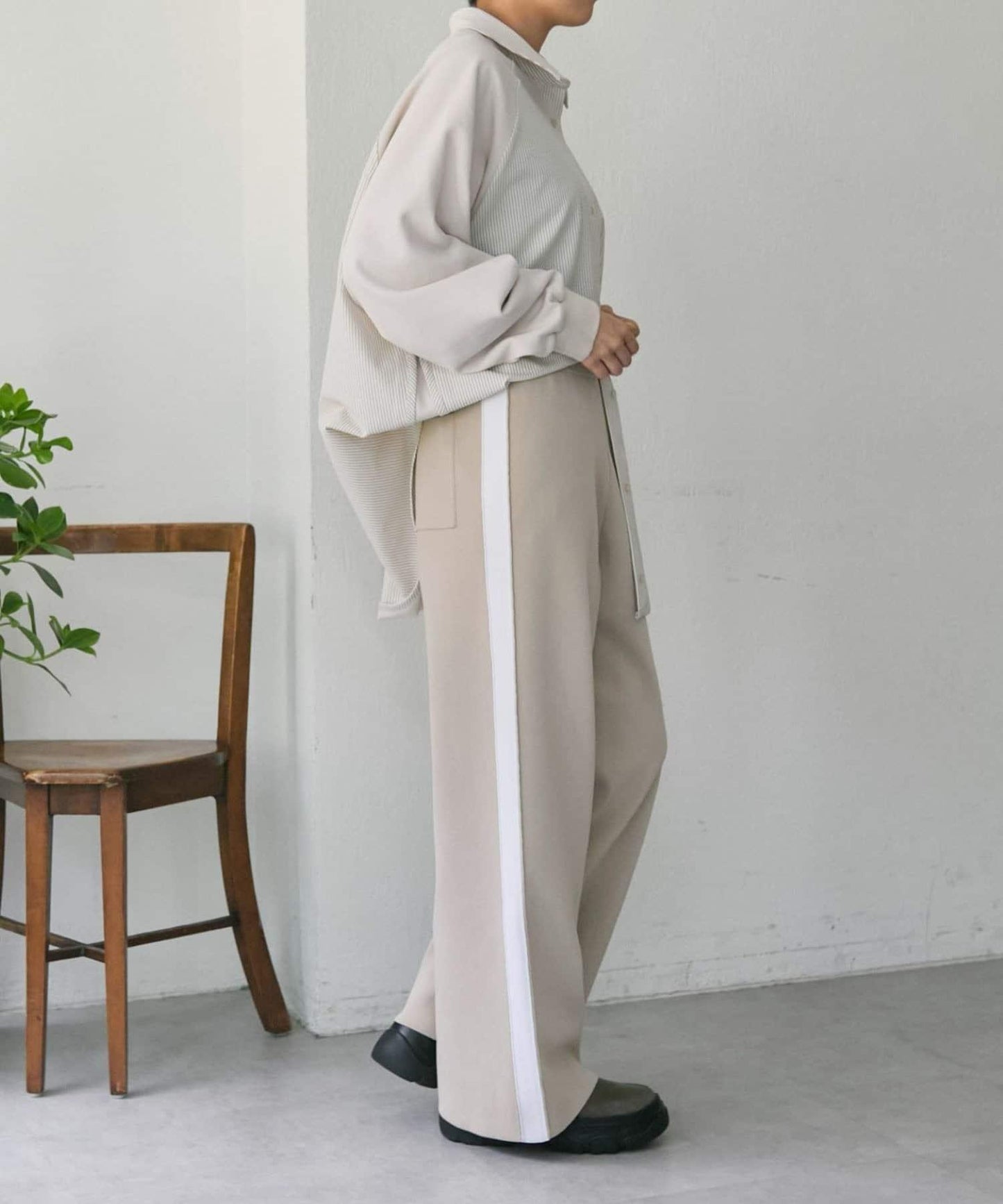 《ウエスト総ゴム/リラックス》針織休閒長褲【SUM1 STYLE(スミスタイル)】