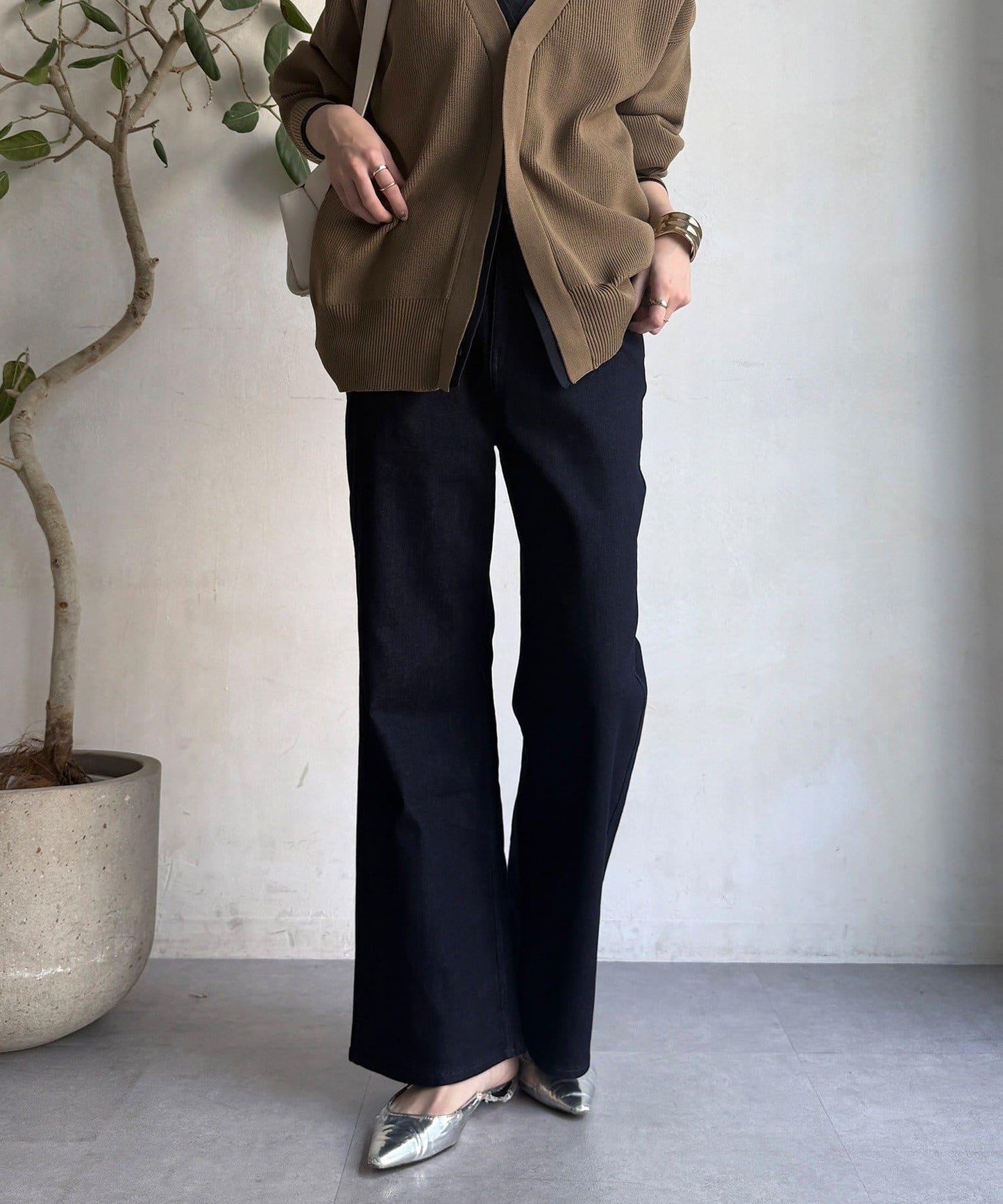 彈力喇叭牛仔褲