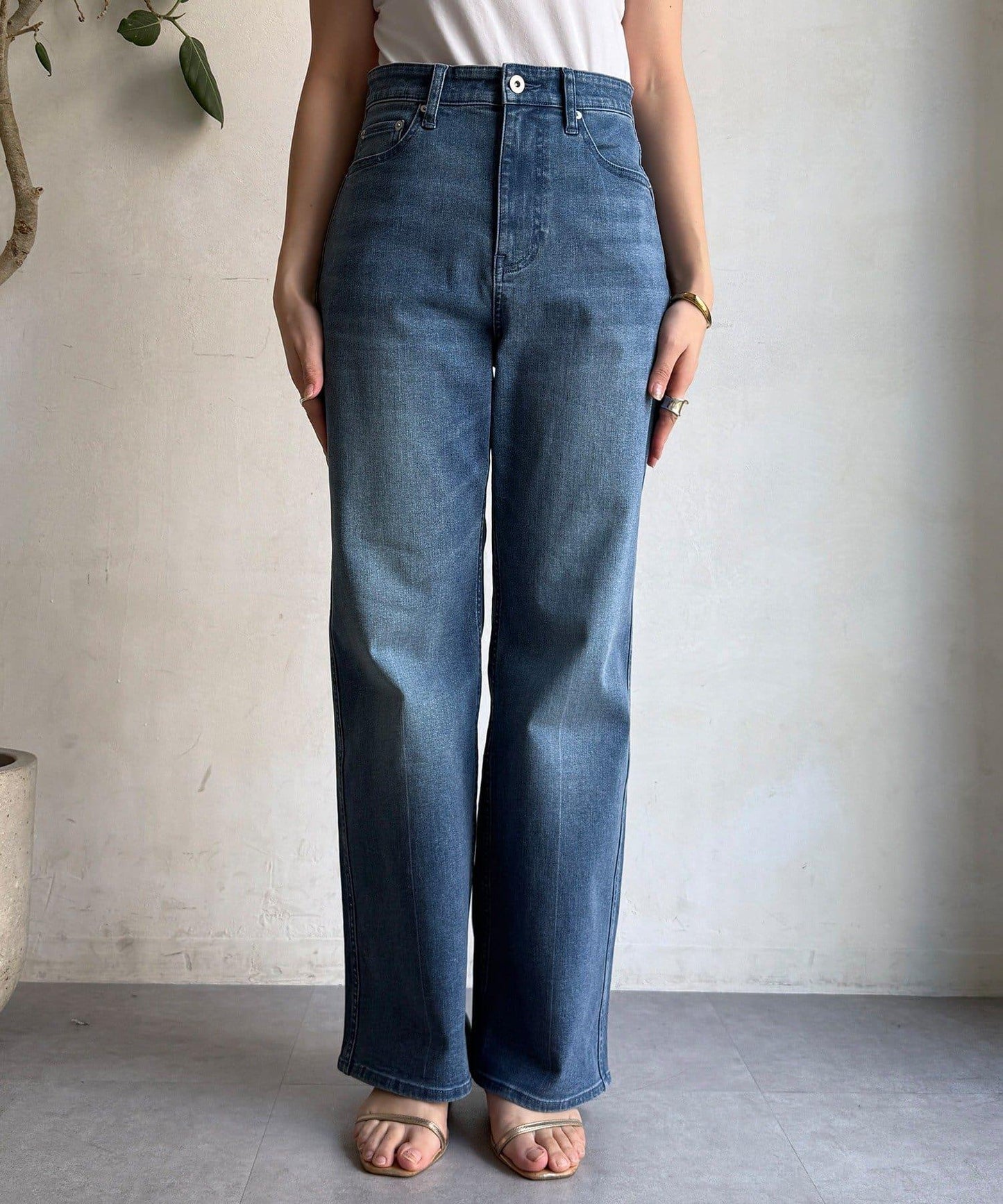 彈力喇叭牛仔褲