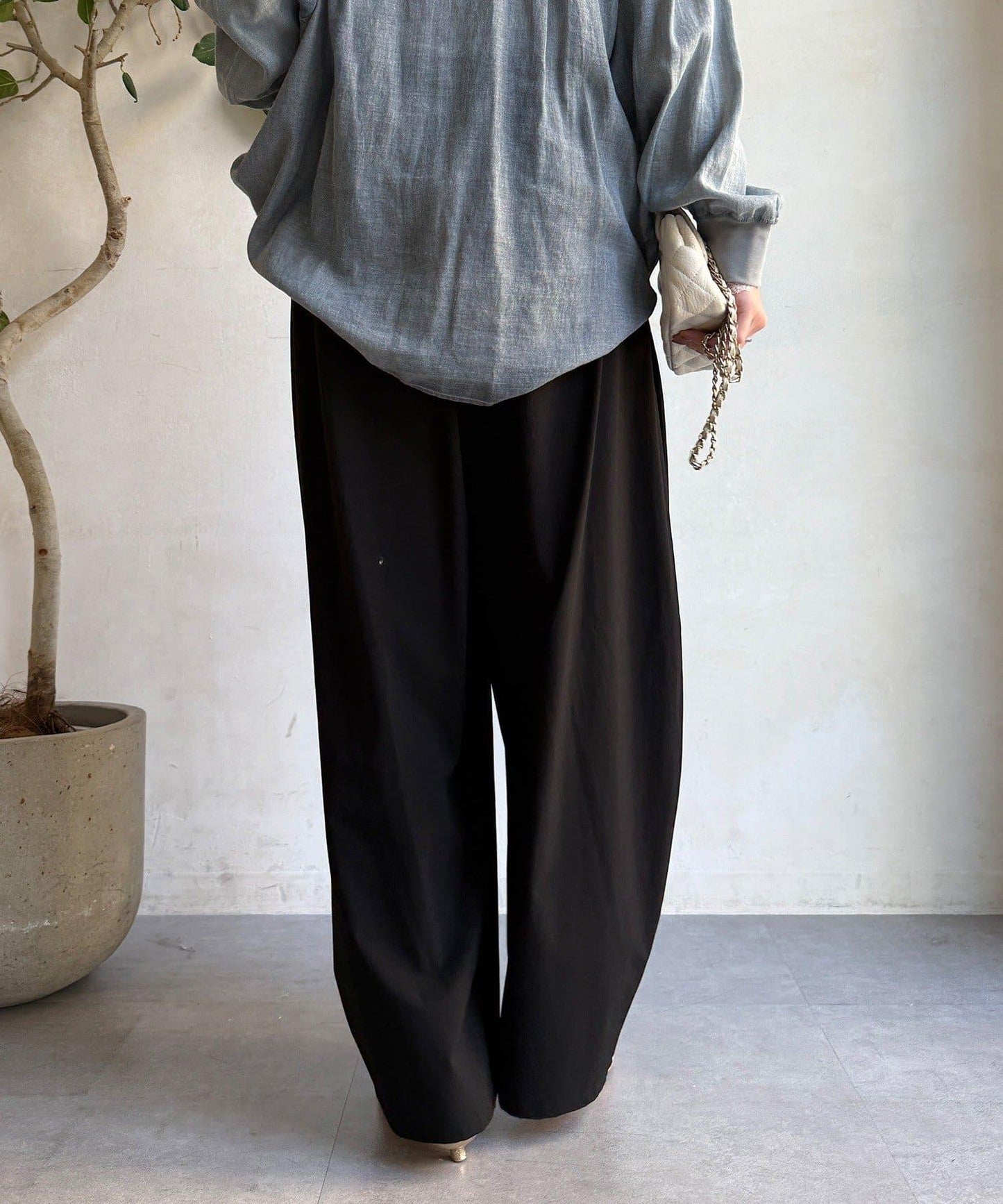 尼龍彈力褶皺束口褲