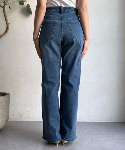 彈力喇叭牛仔褲