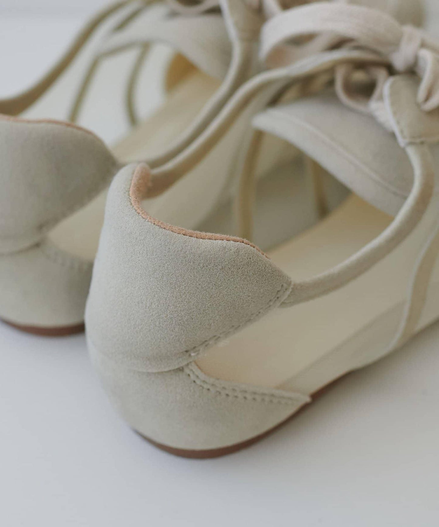 透紗芭蕾風運動鞋