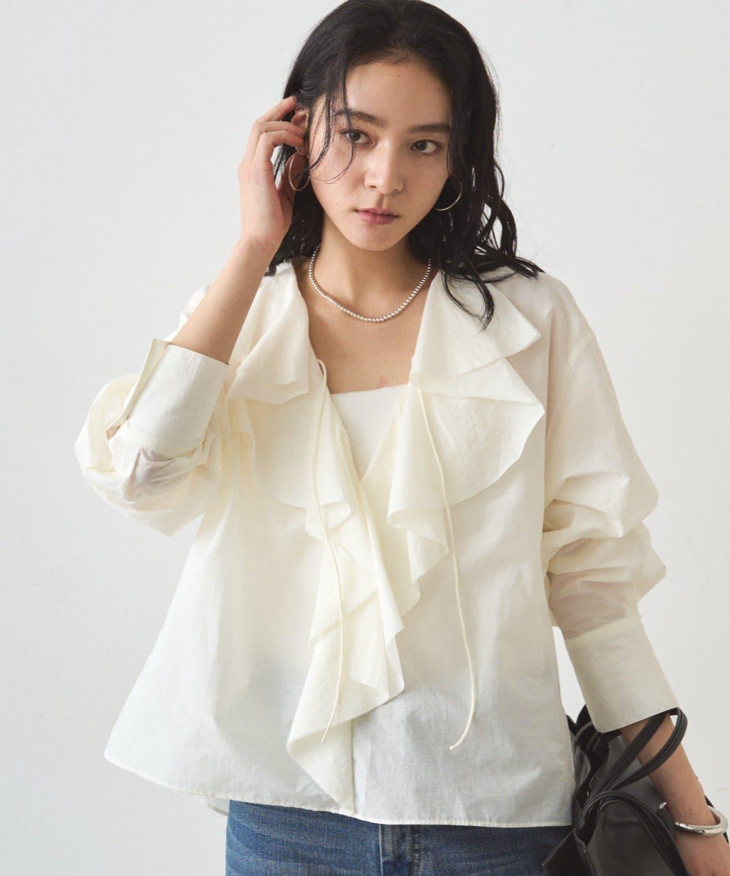 荷葉邊領口襯衫