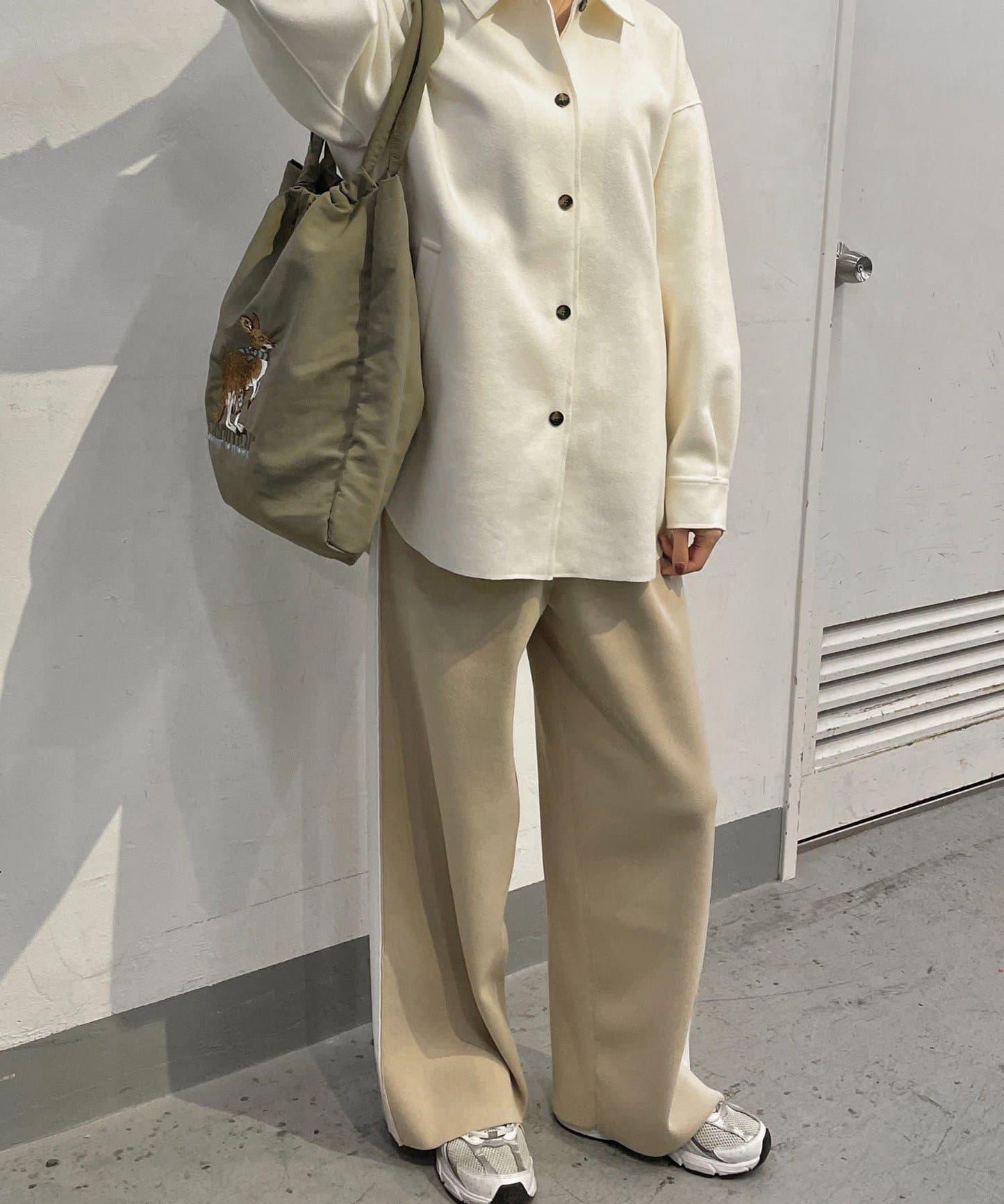 《撥水/A4尺寸適用》sampo×ear聯名刺繡托特包