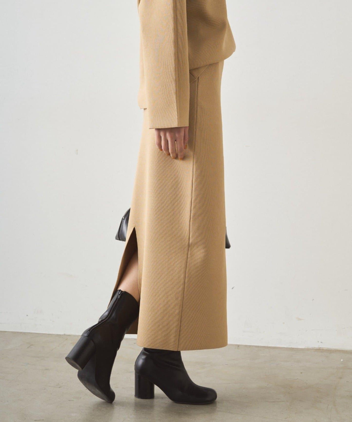 順滑針織修身半身裙