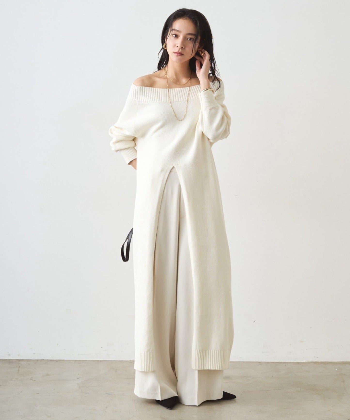 高開衩針織連衣裙