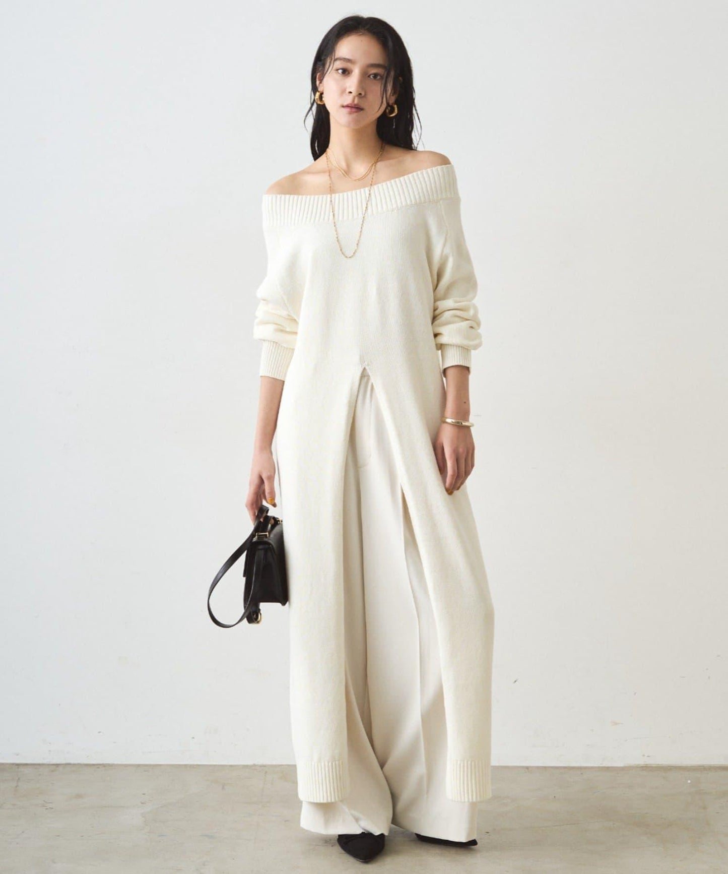 高開衩針織連衣裙