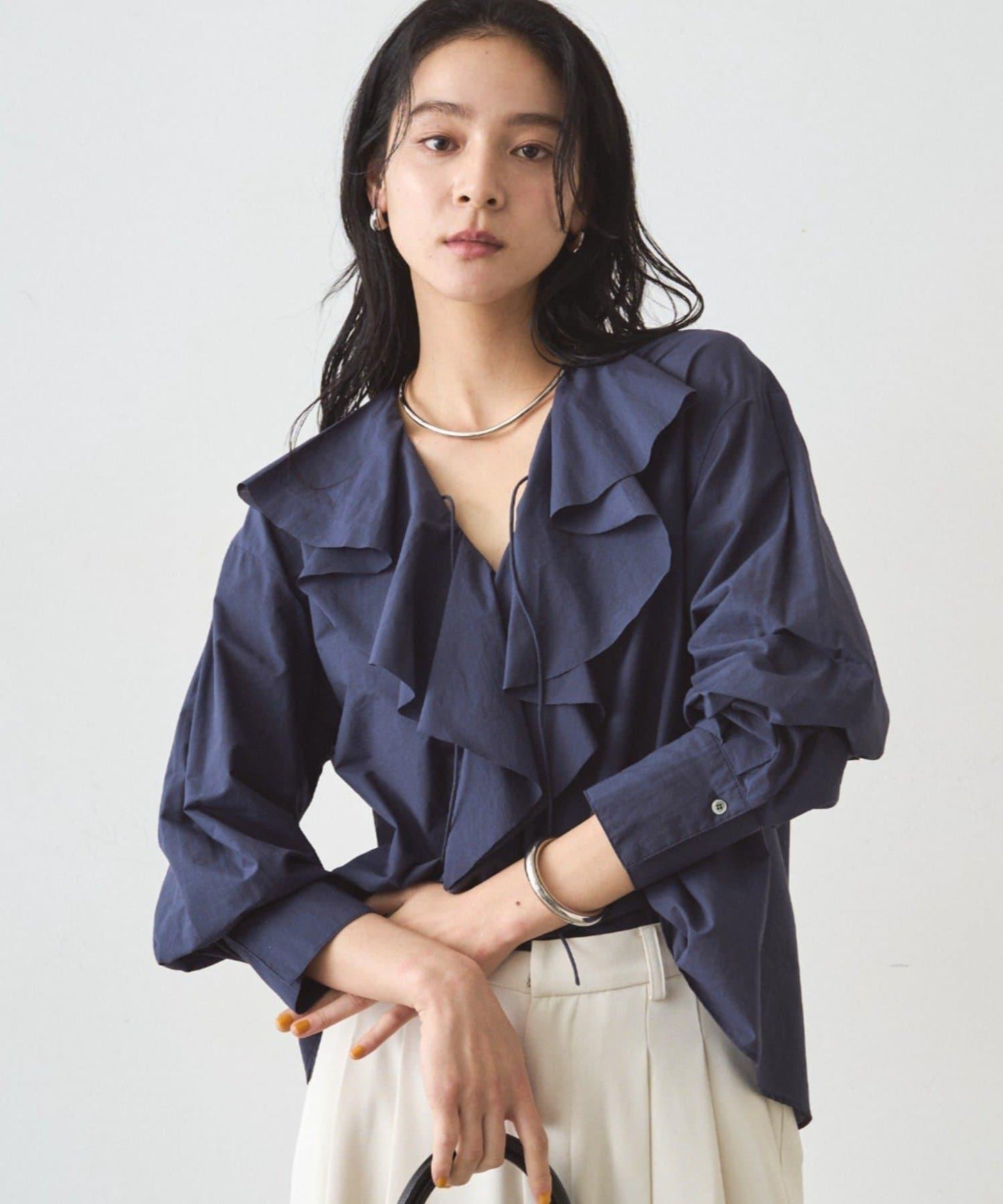 荷葉邊領口襯衫